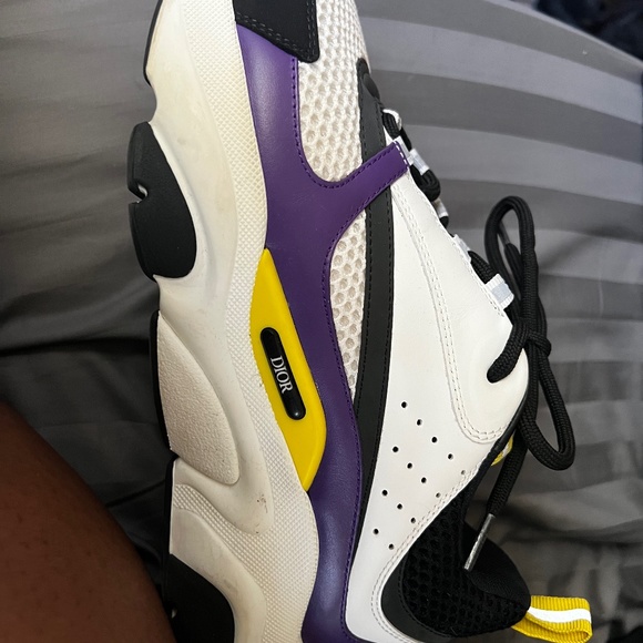 Christian Dior Sneakers - Picture 1 of 7